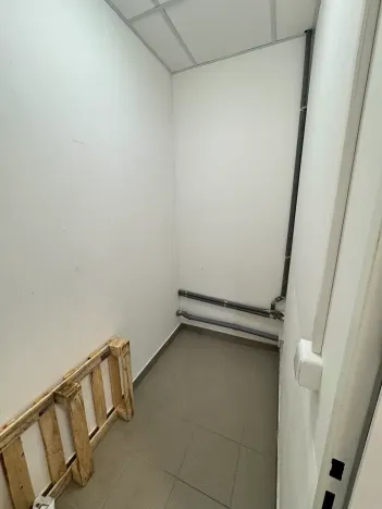 Pronájem obchodního prostoru, Praha - Hlubočepy, Wassermannova, 84 m2