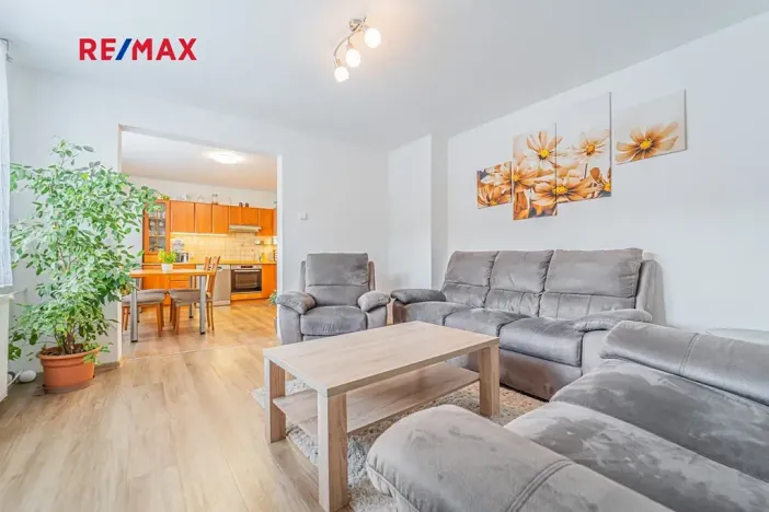 Prodej rodinného domu, Svinařov, Za Křenovkou, 160 m2