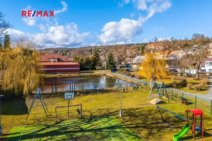 Prodej rodinného domu, Svinařov, Za Křenovkou, 160 m2