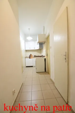 Pronájem bytu 1+kk, Praha - Vršovice, Sevastopolská, 16 m2