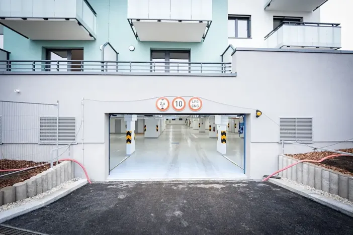 Pronájem bytu 2+kk, Praha - Strašnice, Strančická, 45 m2