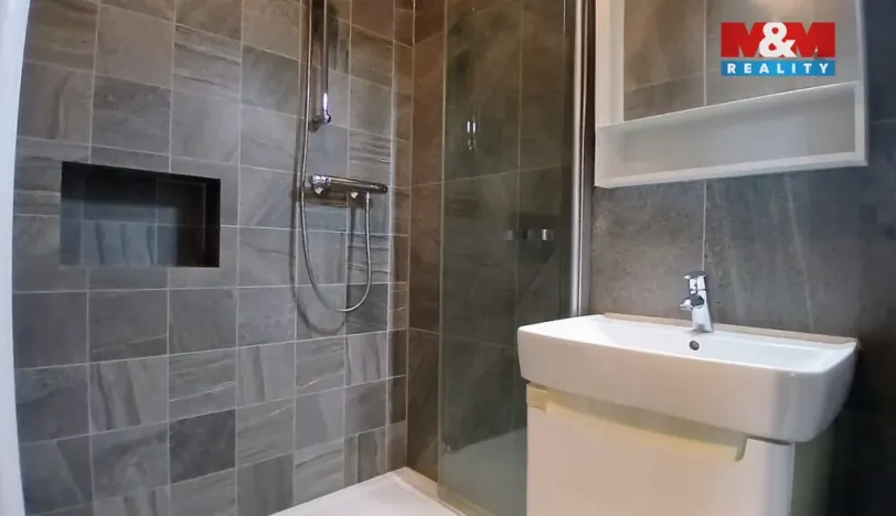 Pronájem bytu 2+1, Praha - Vršovice, Vršovická, 62 m2