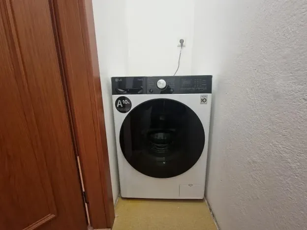 Pronájem bytu 3+kk, Praha, Holečkova, 74 m2