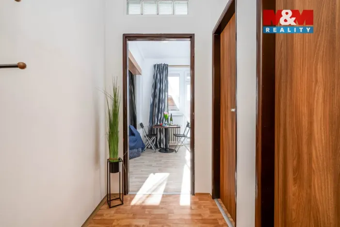 Prodej bytu 1+1, Hradec Králové - Pražské Předměstí, Gočárova třída, 41 m2