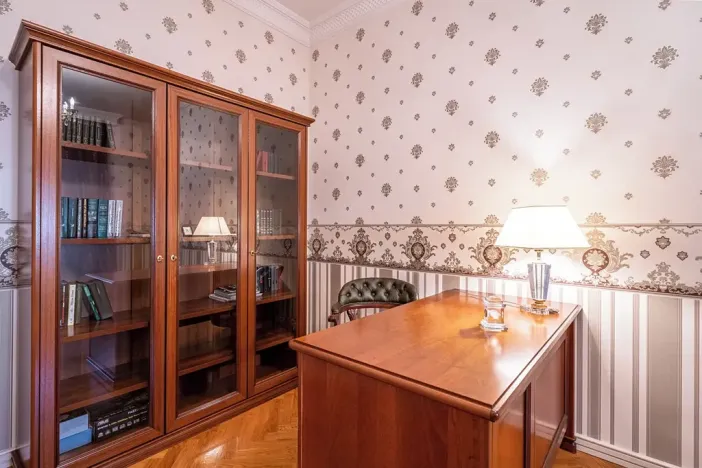 Prodej bytu 3+1, Karlovy Vary, Divadelní náměstí, 113 m2