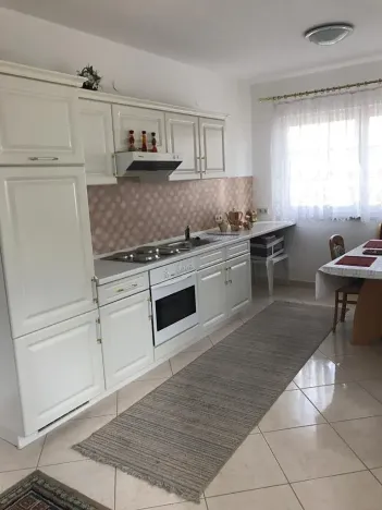 Prodej rodinného domu, Mariánské Lázně, Školní, 675 m2