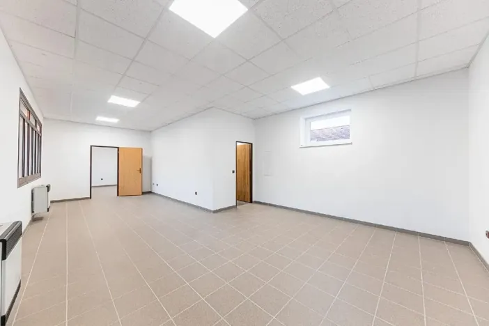 Prodej obchodního prostoru, Přelouč, Smetanova, 69 m2