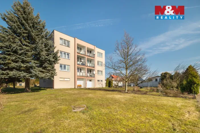 Prodej bytu 4+1, Bezno, Zahradní, 74 m2
