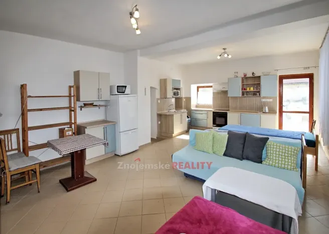 Pronájem bytu 2+kk, Slup, 70 m2