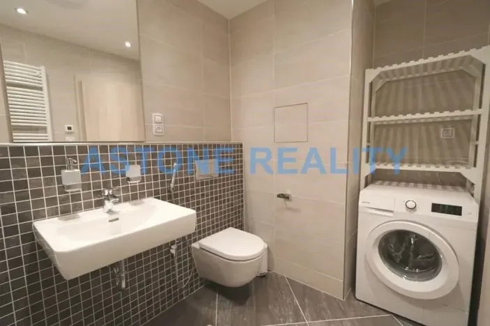 Pronájem bytu 4+kk, Praha - Žižkov, Olšanská, 110 m2