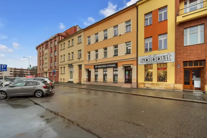 Pronájem bytu 2+1, Hradec Králové, Masarykovo náměstí, 50 m2