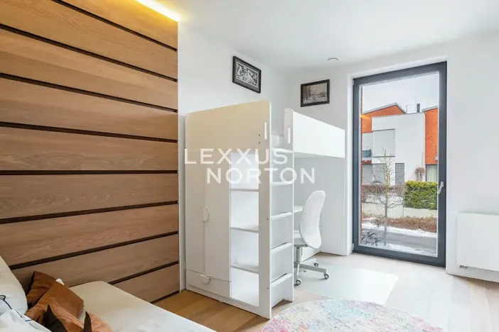 Prodej vily, Praha - Dejvice, V Šáreckém údolí, 285 m2