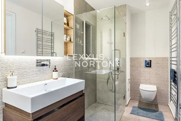 Prodej vily, Praha - Dejvice, V Šáreckém údolí, 285 m2