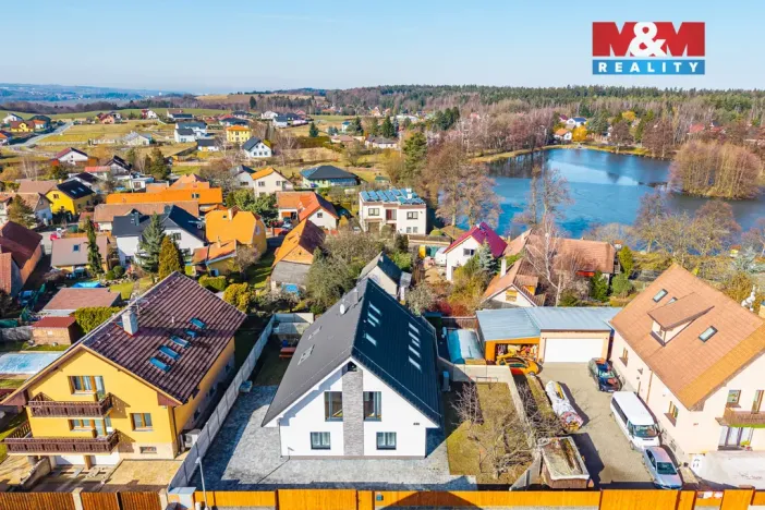 Prodej rodinného domu, Struhařov, V Domcích, 254 m2