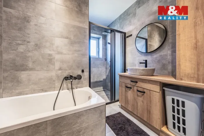 Prodej rodinného domu, Struhařov, V Domcích, 254 m2