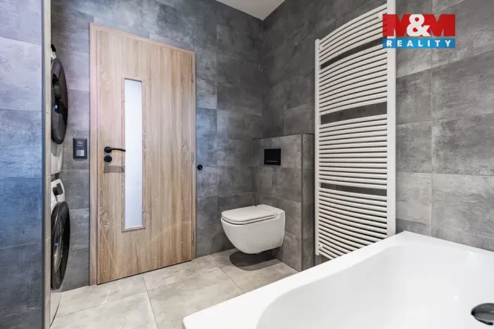 Prodej rodinného domu, Struhařov, V Domcích, 254 m2