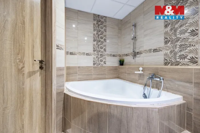 Prodej bytu 3+kk, Most, K. J. Erbena, 72 m2