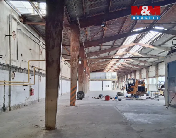 Pronájem skladu, Staré Místo, 2040 m2