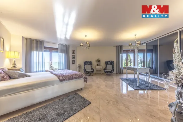 Prodej rodinného domu, Mladá Boleslav - Mladá Boleslav II, 9. května, 325 m2