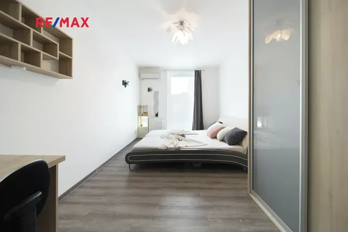 Pronájem bytu 2+1, Plzeň, Černická, 65 m2