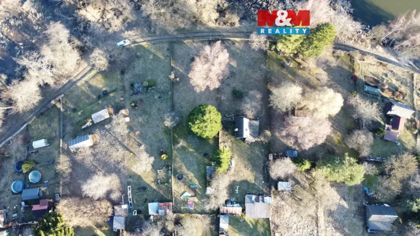 Prodej zahrady, Bochov, 908 m2