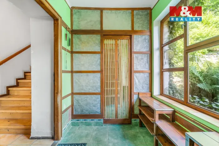 Prodej rodinného domu, Háje nad Jizerou - Loukov, 180 m2