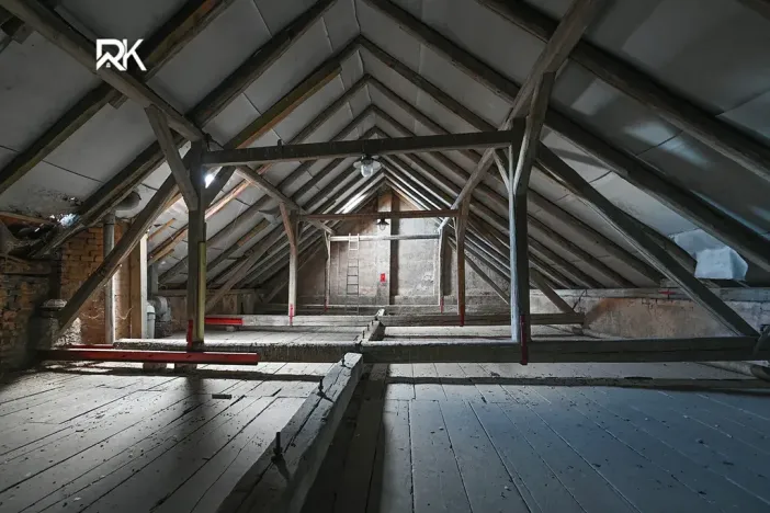 Prodej obchodního prostoru, Kolín, Pražská, 600 m2