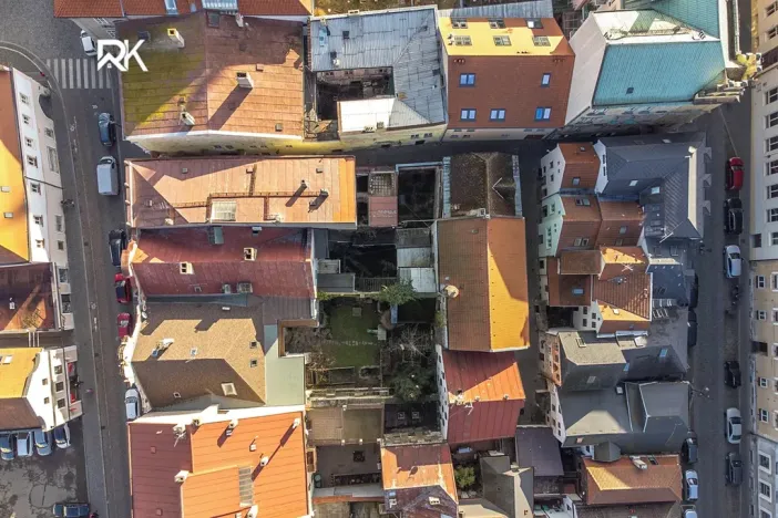 Prodej obchodního prostoru, Kolín, Pražská, 600 m2