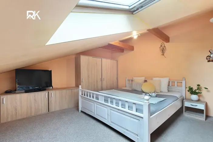 Prodej restaurace, Nová Ves I, Legerovo nám., 470 m2