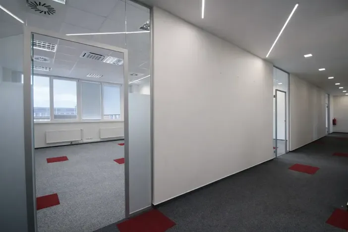 Pronájem kanceláře, Praha - Libeň, Lihovarská, 146 m2