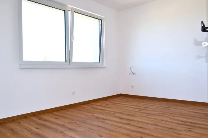 Pronájem rodinného domu, Jenišov, Slunná, 117 m2