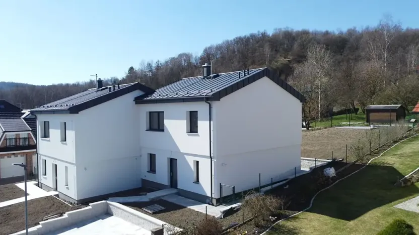 Pronájem rodinného domu, Jenišov, Slunná, 117 m2