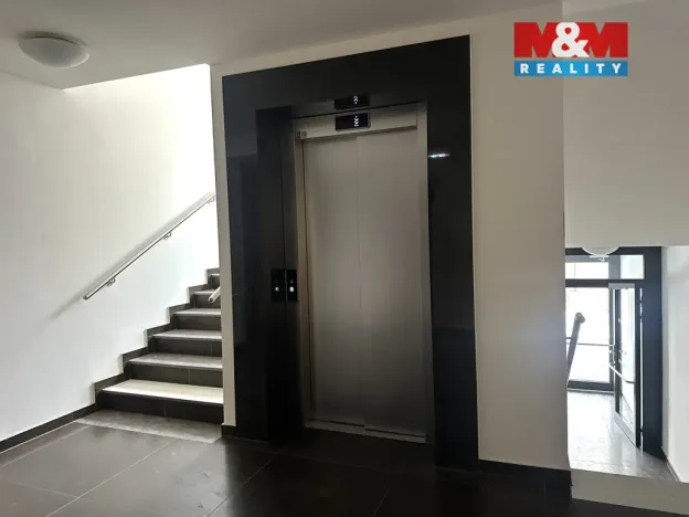 Pronájem bytu 2+kk, Olomouc - Nová Ulice, Třída Jiřího Pelikána, 49 m2