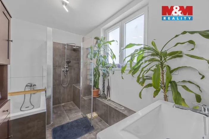 Prodej rodinného domu, Praha - Letňany, Velhartická, 178 m2