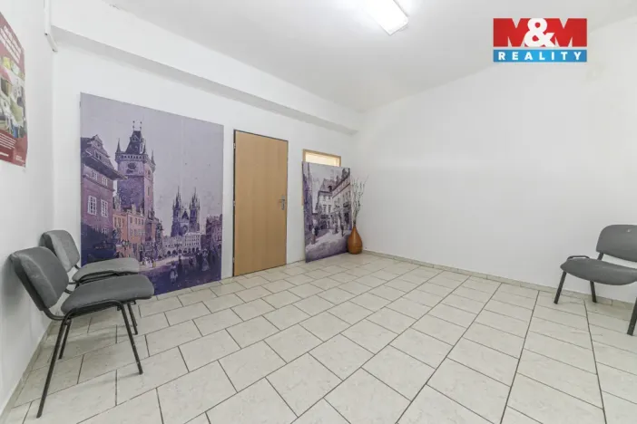 Pronájem kanceláře, Zruč nad Sázavou, náměstí MUDr. J. Svobody, 29 m2