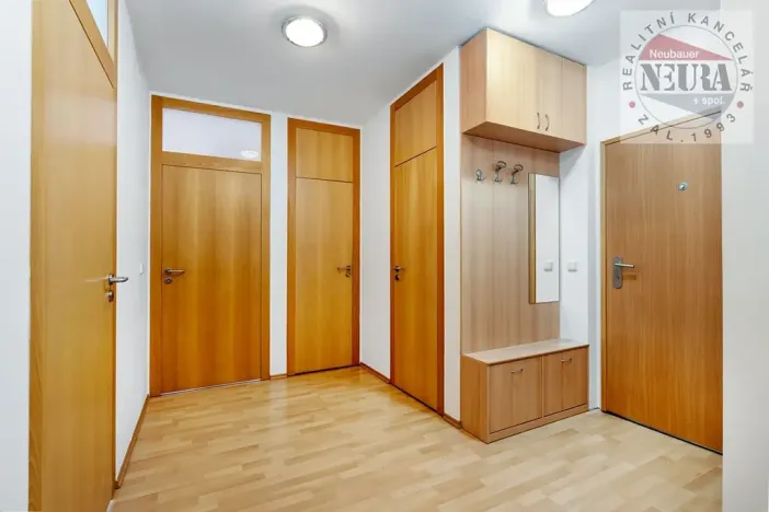 Prodej bytu 4+kk, Praha - Liboc, U stanice, 96 m2