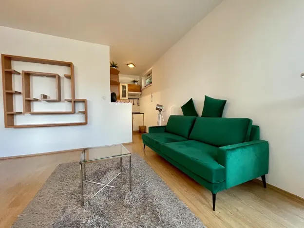 Prodej bytu 1+1, Praha, U plynárny, 37 m2