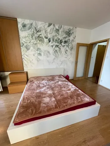 Prodej bytu 1+1, Praha, U plynárny, 37 m2