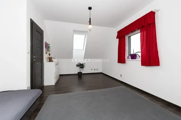 Prodej rodinného domu, Hvozdnice, 146 m2