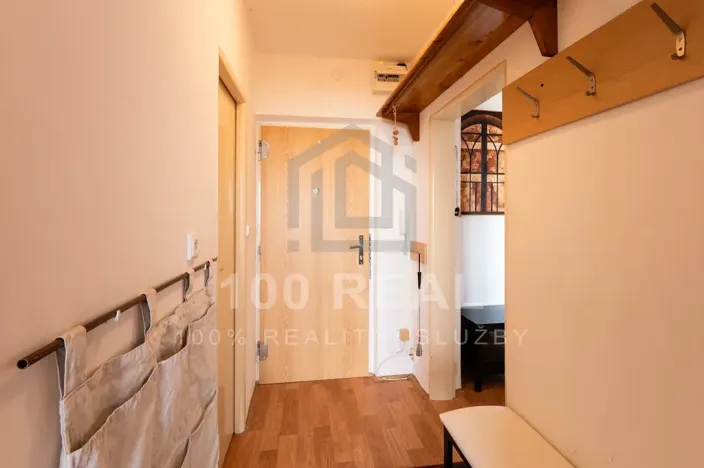 Pronájem bytu 2+kk, Hradec Králové, Veverkova, 53 m2