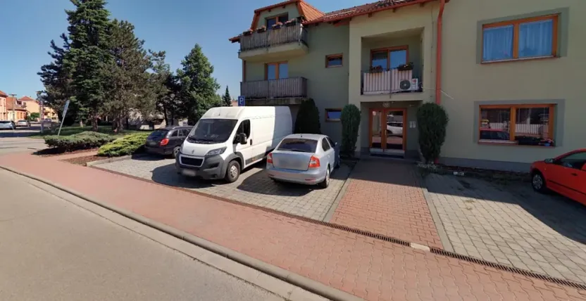 Dražba garážového stání, Slavkov u Brna, Polní, 14 m2