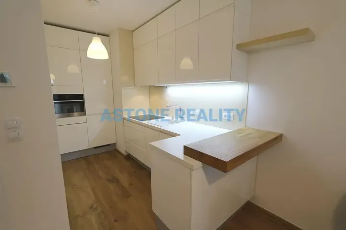 Prodej bytu 2+kk, Praha - Žižkov, Olšanská, 51 m2