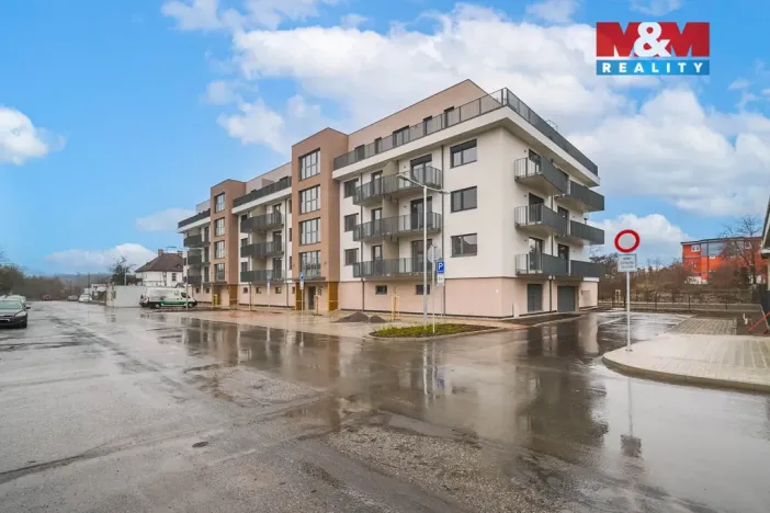 Prodej bytu 2+kk, Nymburk, Bobnická, 76 m2