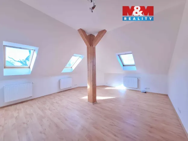 Prodej činžovního domu, Ostrava - Přívoz, Kosmova, 310 m2