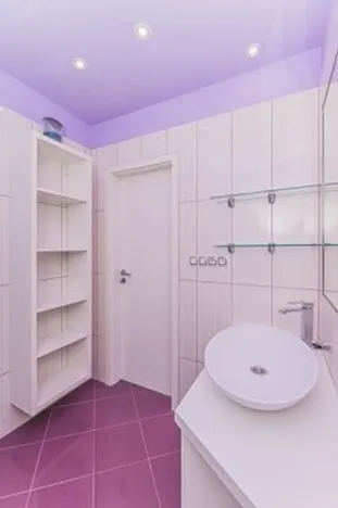 Prodej bytu 1+1, Hradec Králové - Nový Hradec Králové, třída Edvarda Beneše, 40 m2