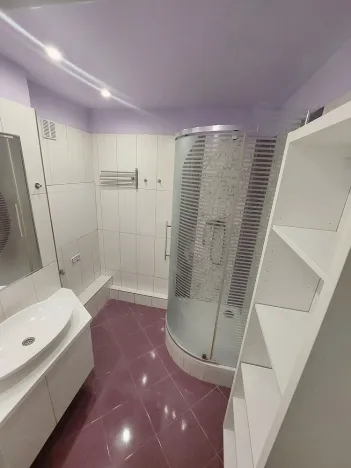 Prodej bytu 1+1, Hradec Králové - Nový Hradec Králové, třída Edvarda Beneše, 40 m2