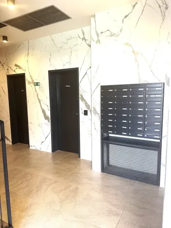 Pronájem bytu 3+kk, Praha - Dolní Měcholupy, Kardausova, 98 m2