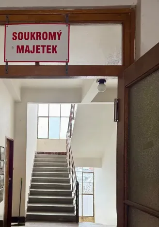 Prodej podílu vícegeneračního domu, Praha - Břevnov, Šlikova, 775 m2