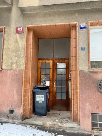 Prodej podílu vícegeneračního domu, Praha - Břevnov, Šlikova, 775 m2