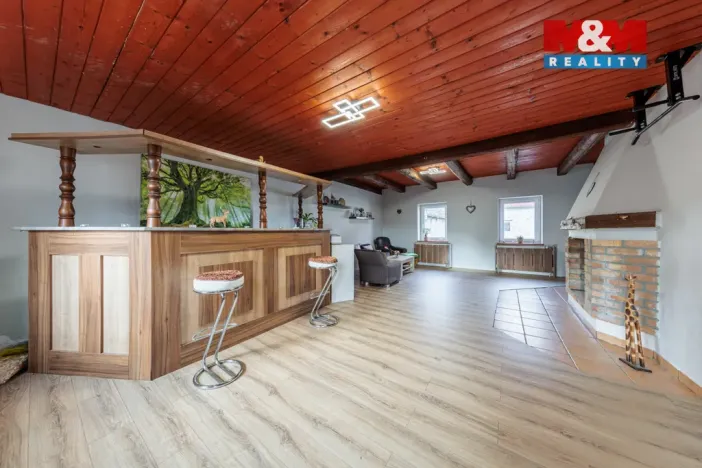 Prodej rodinného domu, Klášterec nad Ohří - Klášterecká Jeseň, 265 m2